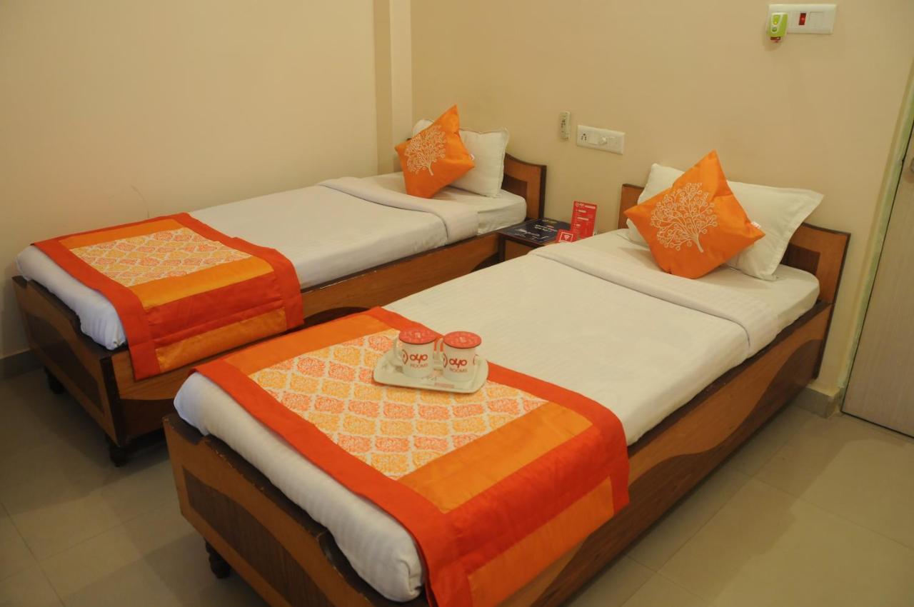 Sakura House Hotel Bodh Gaya Exterior photo